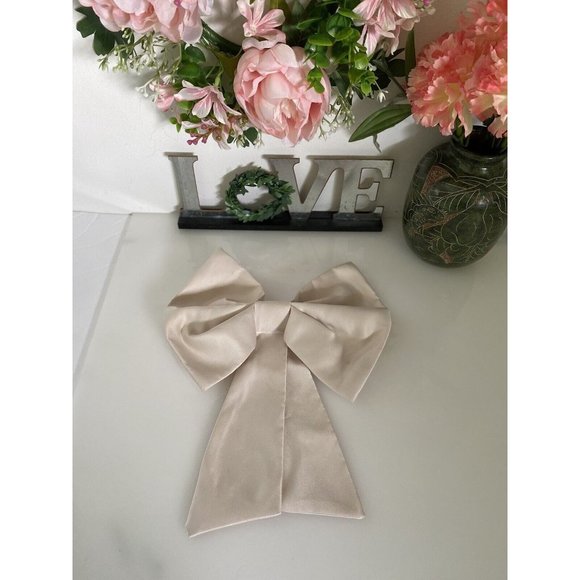Vintage Large Satin Ivory Bow For Belt Formal Dress Hat Wedding or Belt 9"x10" - Picture 2 of 16